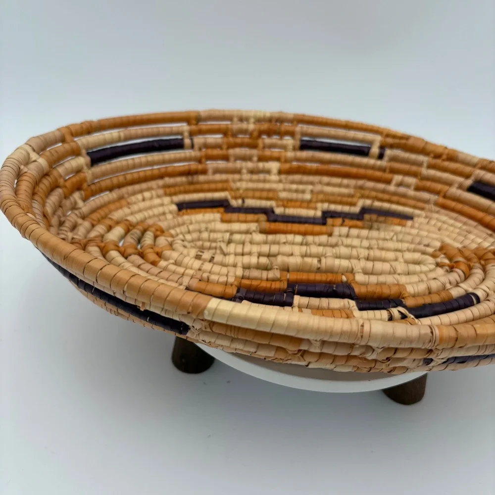 Vtg Handwoven Oval Butterfly Bowl Basket Rustic Earth‎ Tone Boho